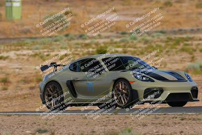 media/Jun-01-2025-CalClub SCCA (Sun) [[eae223c5dd]]/Group 1/Track Event 5/